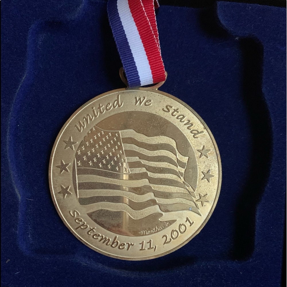 September 11 United We Stand Medallion, new in box